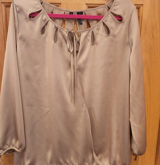 Guess Blouse - Picture 1 of 7